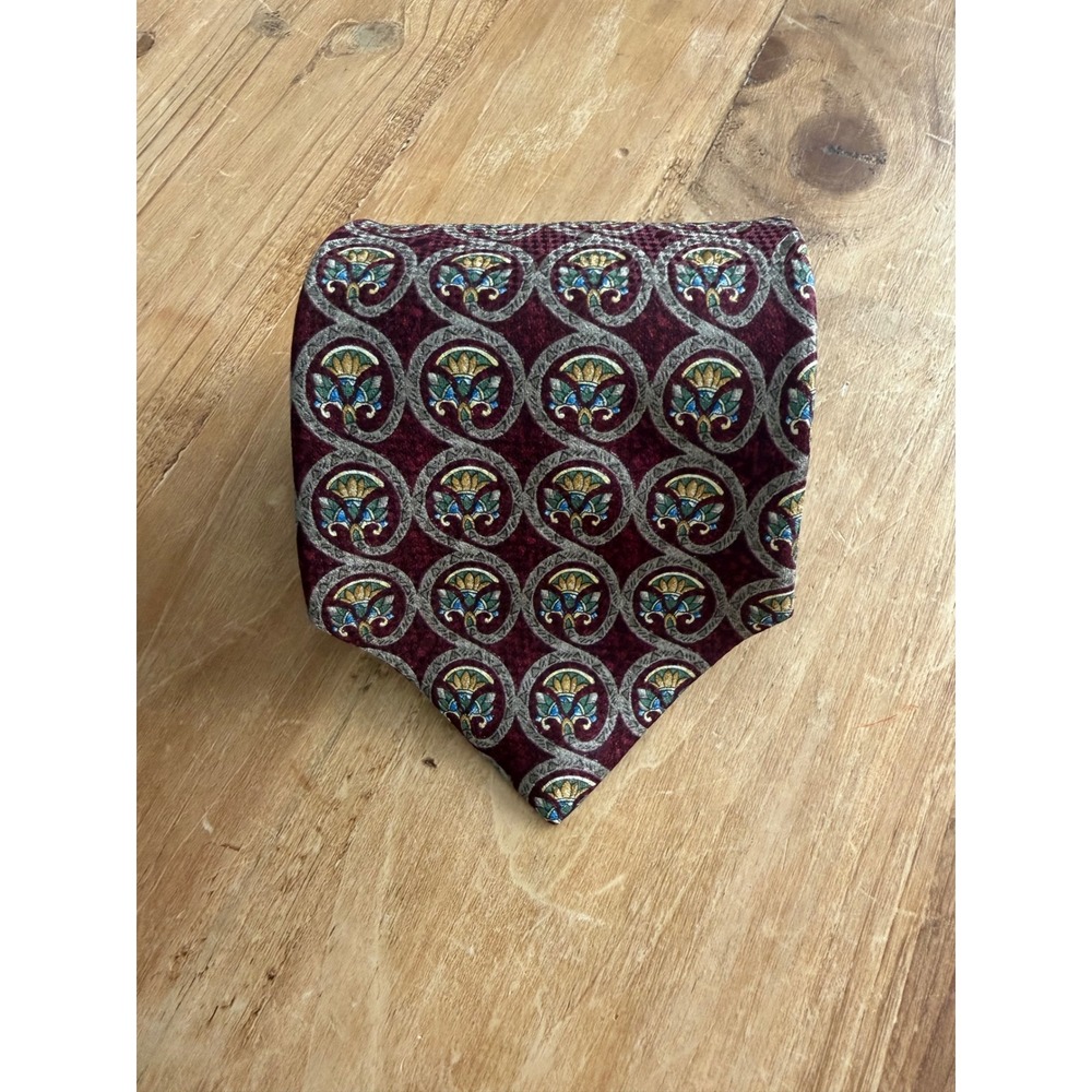 Metropolitan Museum of Art Tie Mens Burgundy Silk Egyptian Lotus Excellent